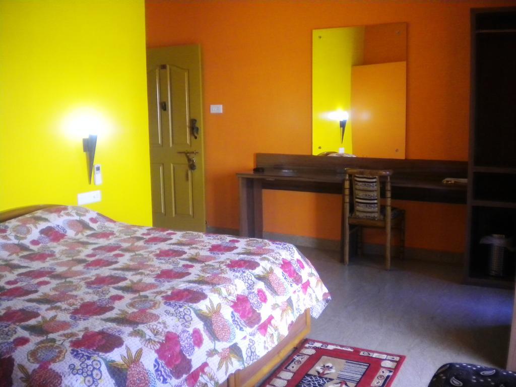 Hotel Ganpati 3*
