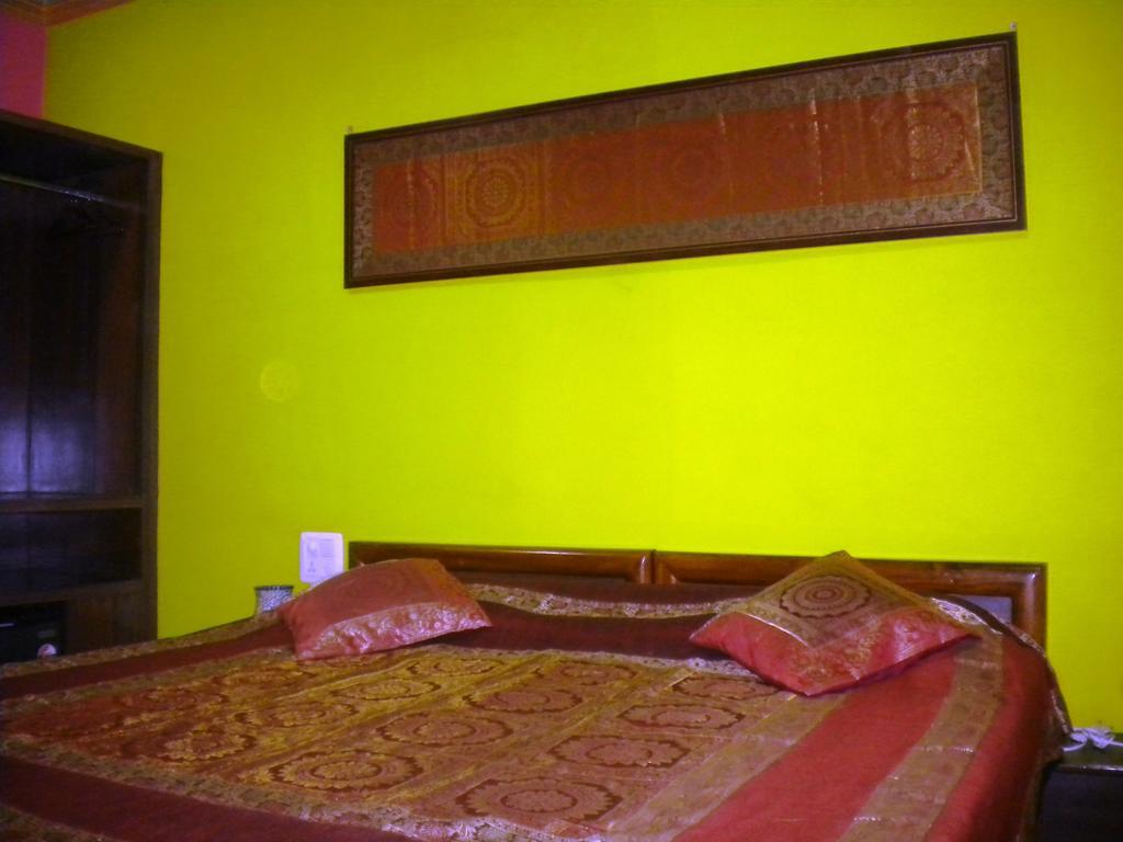 Ganpati Hotel